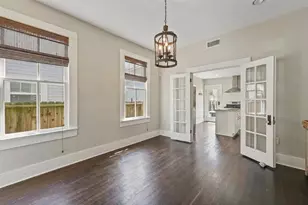 2917 Avenue Q, Galveston, TX 77550 - Photo 5