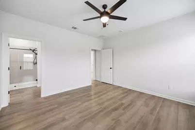 10902 Bonfire Trail, Beasley, TX 77417 - Photo 13