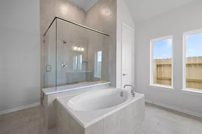 509 Sunset Court, Dayton, TX 77535 - Photo 5