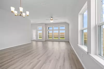 509 Sunset Court, Dayton, TX 77535 - Photo 3