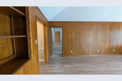 2902 Robinson Road, Missouri City, TX 77459 - Photo 17