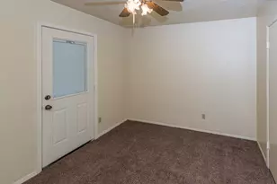 1707 Lindy Ln, Conroe, TX 77301 - Photo 15