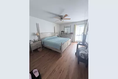 10100 S Gessner Rd #606, Houston, TX 77071 - Photo 7