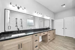 15315 Alchester Ct, Plantersville, TX 77363 - Photo 29