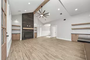 15315 Alchester Ct, Plantersville, TX 77363 - Photo 7