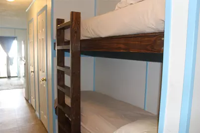 3938 Surfside Boulevard, Corpus Christi, TX 78402 - Photo 17