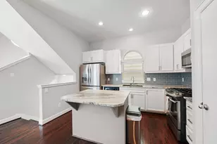 526 Westcross St, Houston, TX 77018 - Photo 9