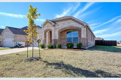 215 Olmstead Drive, Princeton, TX 75407 - Photo 1