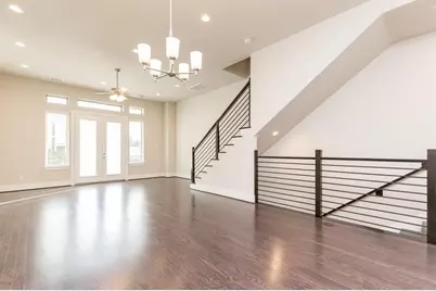 5836 E Post Oak Lane, Houston, TX 77055 - Photo 7