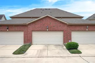 2738 Misty Heath Ln, Houston, TX 77082 - Photo 35