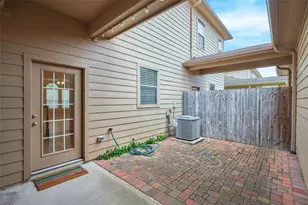 2738 Misty Heath Ln, Houston, TX 77082 - Photo 33
