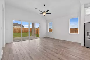 15026 Mission Ave, Mont Belvieu, TX 77523 - Photo 9