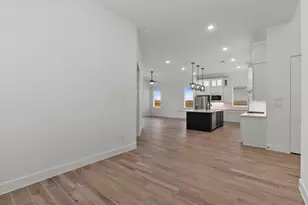 15026 Mission Ave, Mont Belvieu, TX 77523 - Photo 7