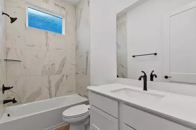 15026 Mission Avenue, Mont Belvieu, TX 77523 - Photo 13
