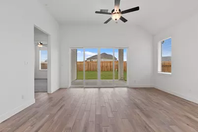 15026 Mission Avenue, Baytown, TX 77523 - Photo 13