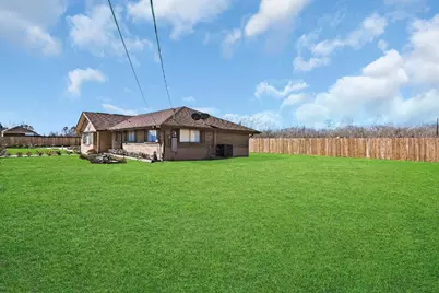 3722 Rest Home Road, Pearland, TX 77584 - Photo 3