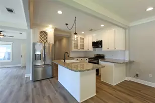 512 Enid St, Houston, TX 77009 - Photo 5