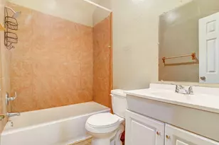 10521 Tanyard Rd, Willis, TX 77378 - Photo 9