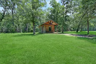 10521 Tanyard Rd, Willis, TX 77378 - Photo 11