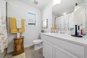 10306 Aldrin Dr, Iowa Colony, TX 77583 - Photo 15