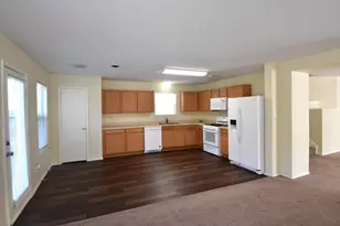 18206 Valebluff Ln, Cypress, TX 77429 - Photo 5