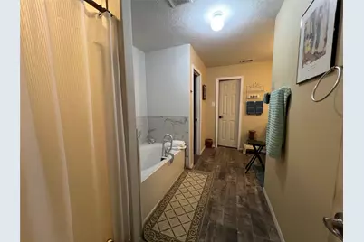 11738 Greensbrook Garden Drive, Houston, TX 77044 - Photo 7