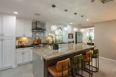 4310 Black Locust Drive, Houston, TX 77088 - Photo 13