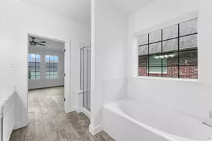 16007 Makayla Dr, Houston, TX 77049 - Photo 15