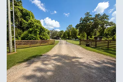 233 County Road 508, Brazoria, TX 77422 - Photo 3