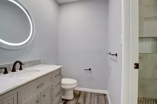 11711 Memorial Dr, Houston, TX 77024 - Photo 11