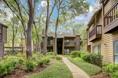 11711 Memorial Drive #572, Houston, TX 77024 - Photo 5