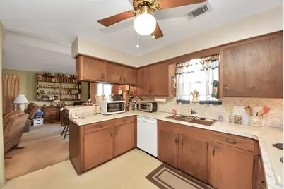 5634 Newquay Street, Houston, TX 77085 - Photo 11