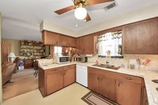 5634 Newquay St, Houston, TX 77085 - Photo 11