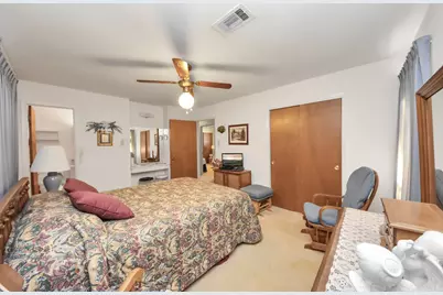 5634 Newquay Street, Houston, TX 77085 - Photo 25