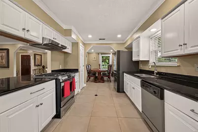 10807 Chimney Rock Road, Houston, TX 77096 - Photo 19