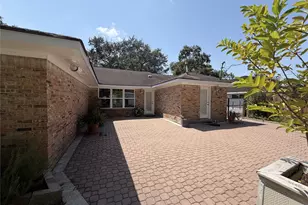 10807 Chimney Rock Rd, Houston, TX 77096 - Photo 33