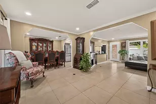 10807 Chimney Rock Rd, Houston, TX 77096 - Photo 7
