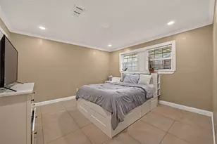 10807 Chimney Rock Rd, Houston, TX 77096 - Photo 23