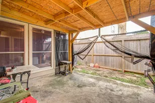 6602 Castle Ln Dr, Houston, TX 77066 - Photo 27