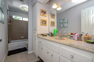 6602 Castle Ln Dr, Houston, TX 77066 - Photo 37