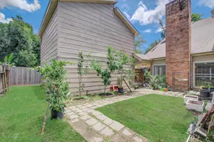 6602 Castle Ln Dr, Houston, TX 77066 - Photo 43