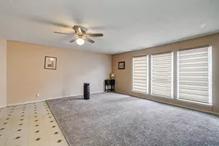 6602 Castle Ln Dr, Houston, TX 77066 - Photo 29