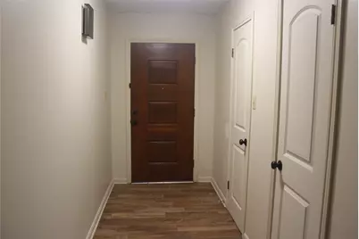 265 Wayne Drive, Clute, TX 77531 - Photo 7