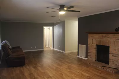 265 Wayne Drive, Clute, TX 77531 - Photo 15