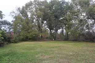 265 Wayne Dr, Clute, TX 77531 - Photo 41