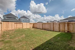 2635 Afton Hts Wy, Houston, TX 77051 - Photo 29
