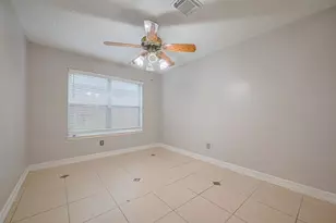 3714 Parkridge Glen Dr, Houston, TX 77082 - Photo 9
