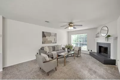 114 Regency Way, Conroe, TX 77304 - Photo 9