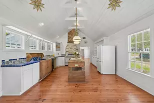 4925 Main St, Chappell Hill, TX 77426 - Photo 15