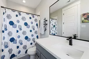 920 Thornton Rd, Houston, TX 77018 - Photo 11